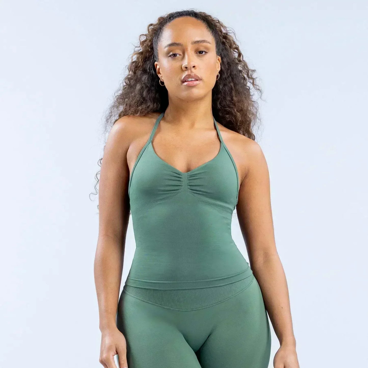 Summer fitness shape  beautiful shoulder straps  chest pillow  bra and yoga shorts  a must for fitness.