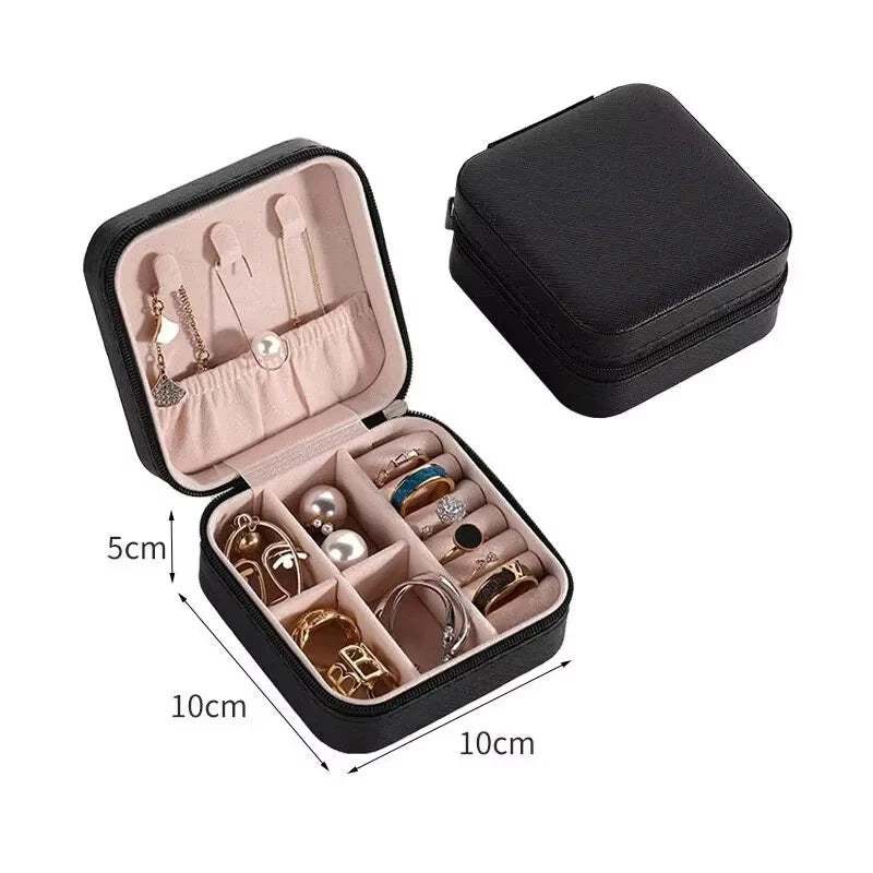 Personalized Bridesmaid Gifts Travel Jewelry Case with Name Customized Gift for Birthdays Bridesmaids Valentine Wedding Gifts