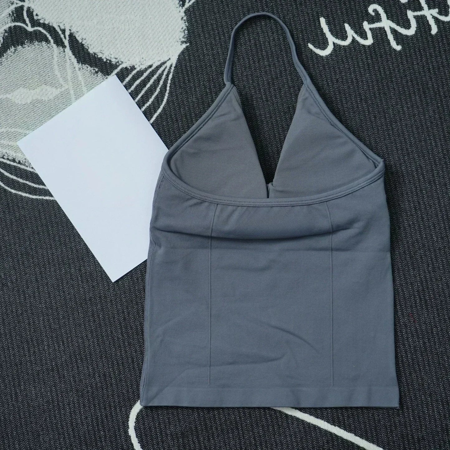 Summer fitness shape  beautiful shoulder straps  chest pillow  bra and yoga shorts  a must for fitness.