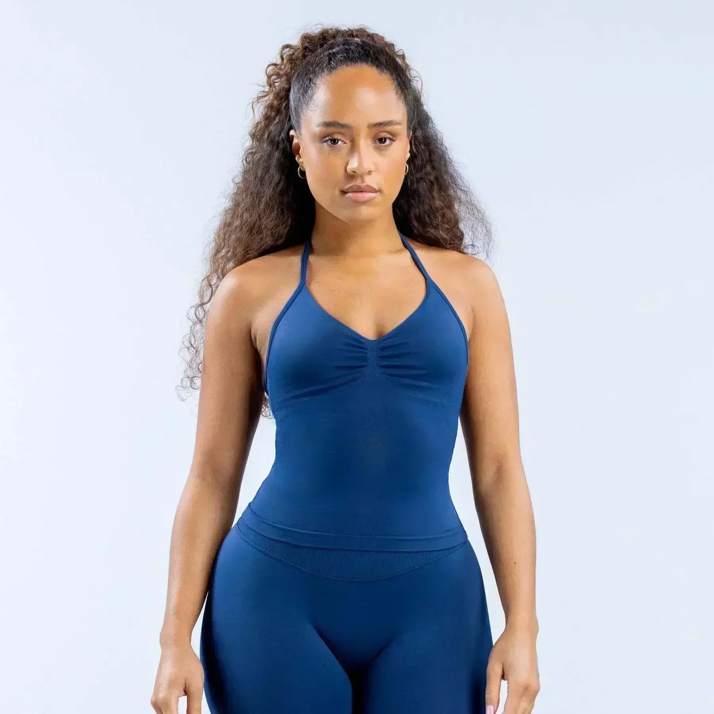 Summer fitness shape  beautiful shoulder straps  chest pillow  bra and yoga shorts  a must for fitness.