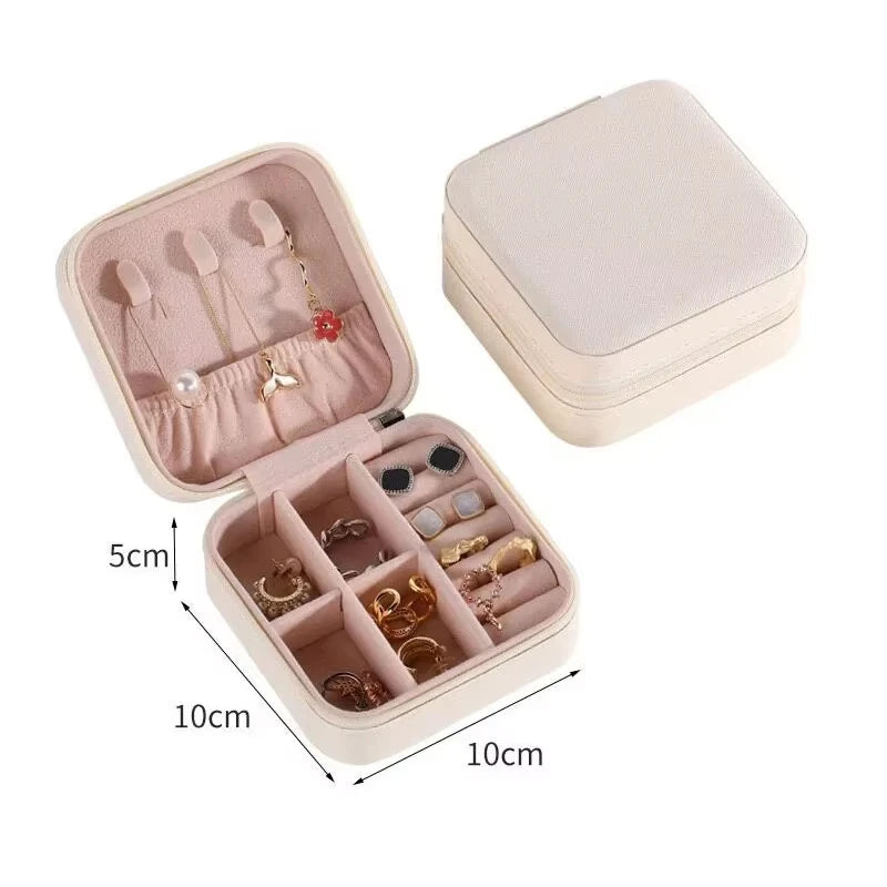 Personalized Bridesmaid Gifts Travel Jewelry Case with Name Customized Gift for Birthdays Bridesmaids Valentine Wedding Gifts