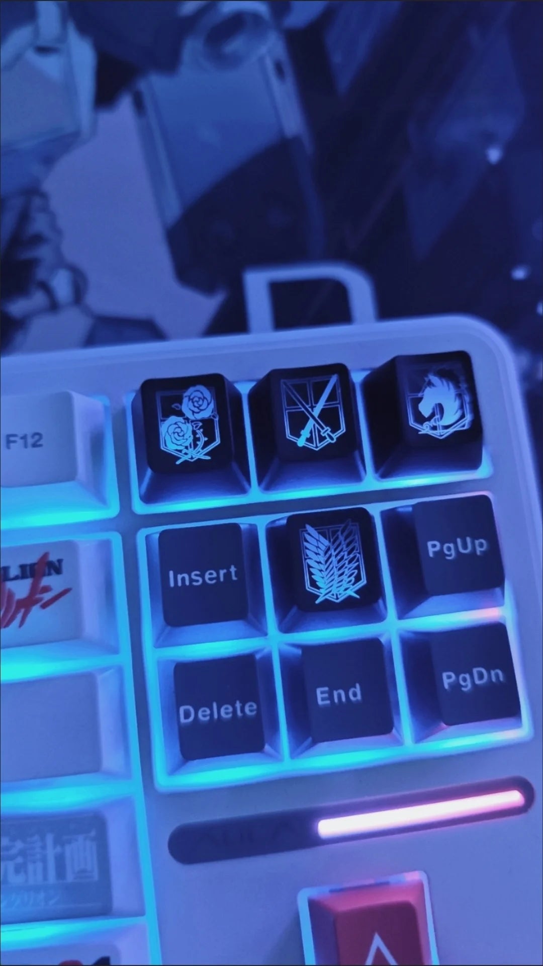 Cartoon anime peripheral Attack On Titan black translucent light keycap mechanical keyboard replacement key ABS material