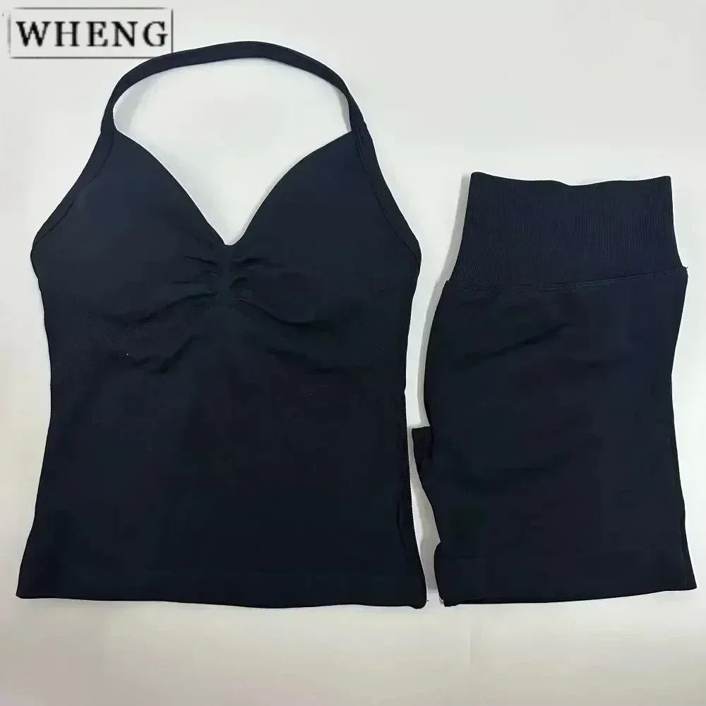 Summer fitness shape  beautiful shoulder straps  chest pillow  bra and yoga shorts  a must for fitness.