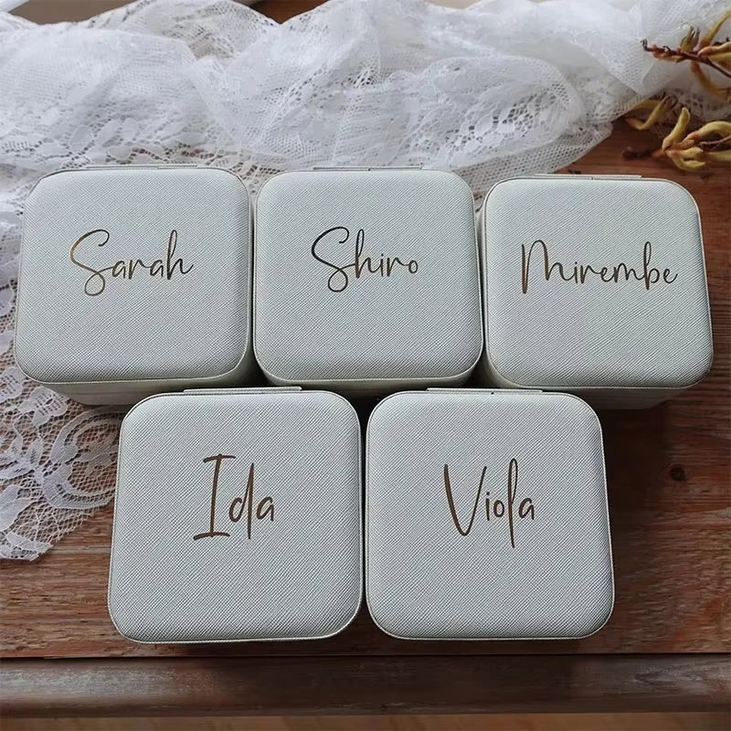 Personalized Bridesmaid Gifts Travel Jewelry Case with Name Customized Gift for Birthdays Bridesmaids Valentine Wedding Gifts