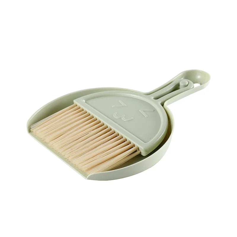 Dropship! Home Office Thicken Plastic Desk Cleaning Set Mini Desktop Keyboard Cleaning Brush Brush with A Small Broom Dustpan