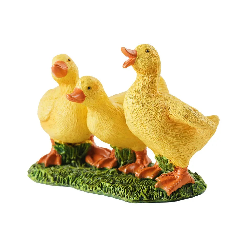 Garden Decor Resin Three Ducks Statue Cartoon Decorative Ducks Sculpture Cute Desktop Ornament Living Room