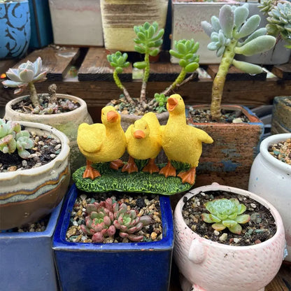 Garden Decor Resin Three Ducks Statue Cartoon Decorative Ducks Sculpture Cute Desktop Ornament Living Room