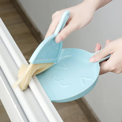 Dropship! Home Office Thicken Plastic Desk Cleaning Set Mini Desktop Keyboard Cleaning Brush Brush with A Small Broom Dustpan