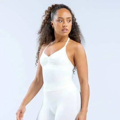 Summer fitness shape  beautiful shoulder straps  chest pillow  bra and yoga shorts  a must for fitness.