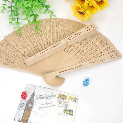 20/40/50 pieces of personalized wooden wedding gifts and gifts for guests Sandalwood fan folding party decoration
