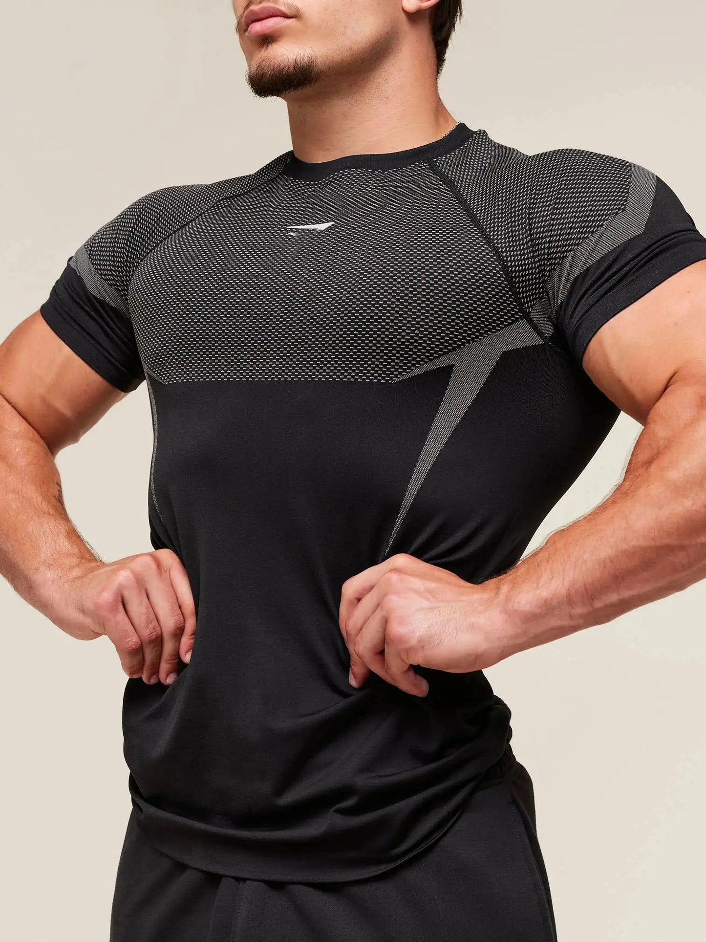 Fitness T-shirt, men's elastic quick drying breathable short sleeved, suitable for exercise, running, cycling, fitness clothes